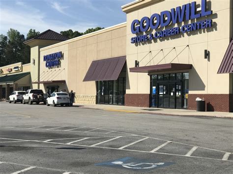 Goodwill gainesville fl - 4.2 miles away from Goodwill Industries of North Florida Boot Barn, America's largest western and work retailer, honors America's western heritage and have stocked shelves with quality western wear and work wear for the entire family at a great value. 